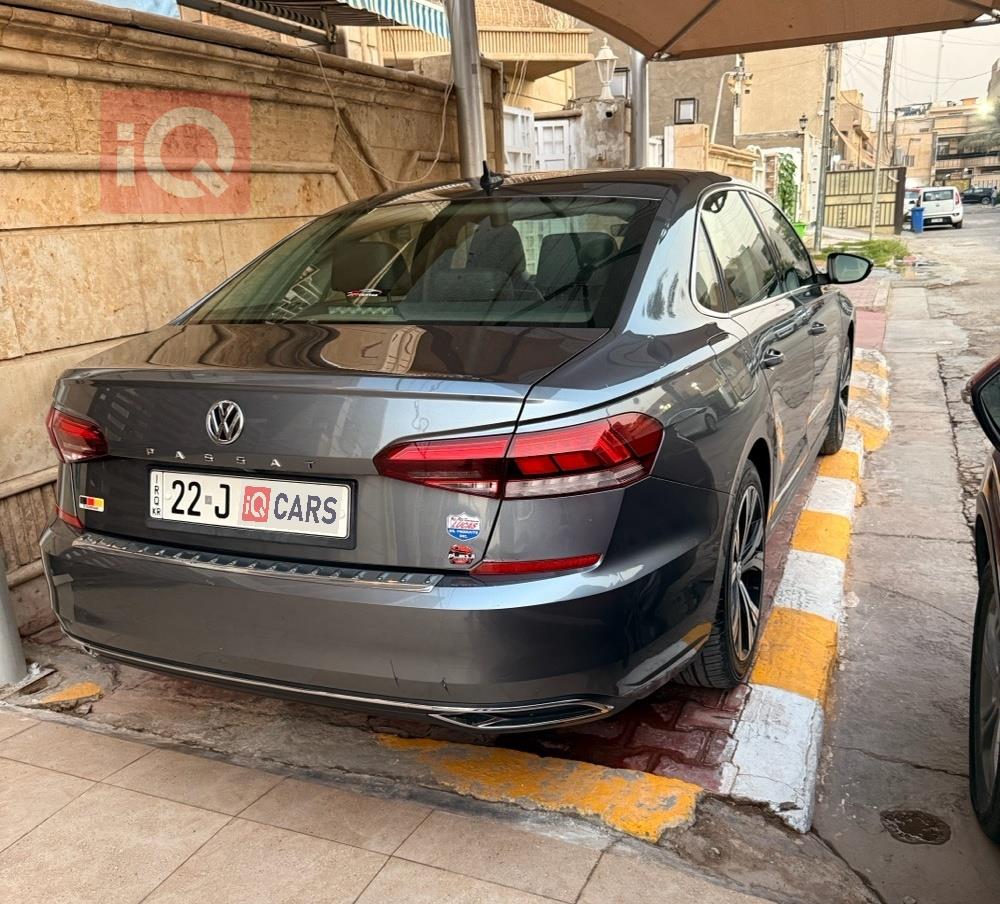 فولكسفاغن باسات